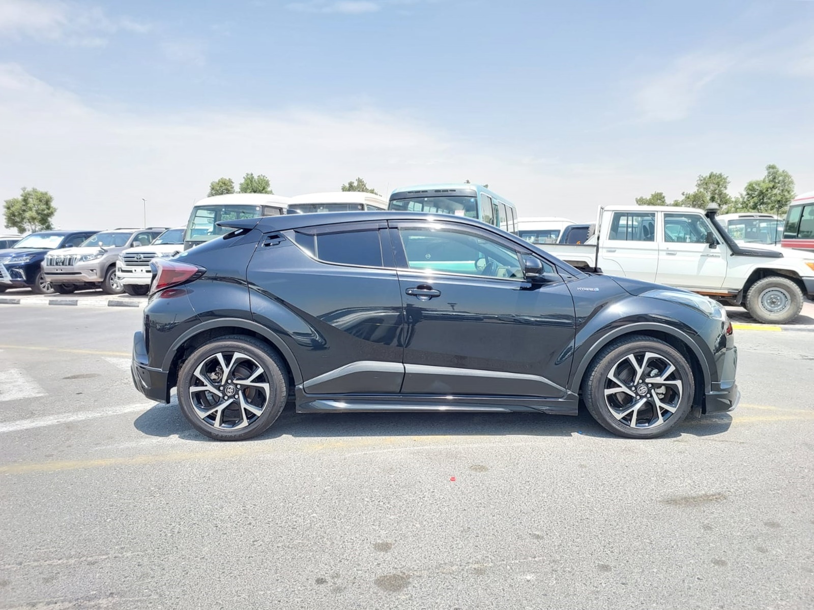 タイヤ、ホイール ☆トヨタ C-HR ZYX10 ZYX11 NGX10 NGX50 純正 アルミ